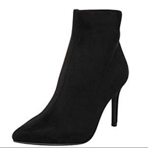 Classic Pointed Toe Ankle Bootie